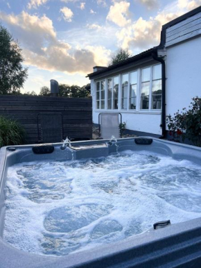 Huset som har allt!, Immeln